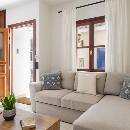 Olea White Villa Skiathos Town Bagian luar foto
