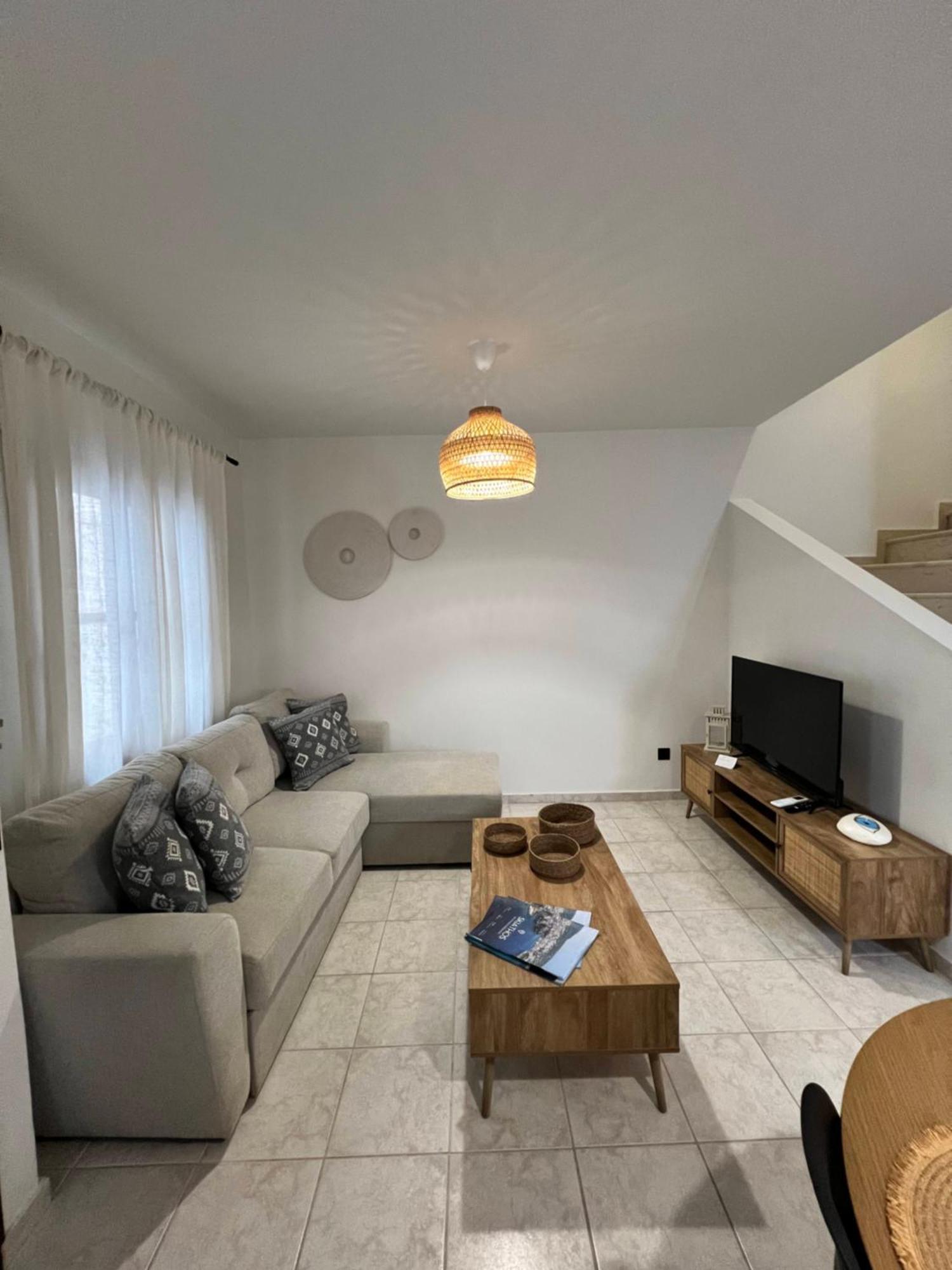 Olea White Villa Skiathos Town Bagian luar foto